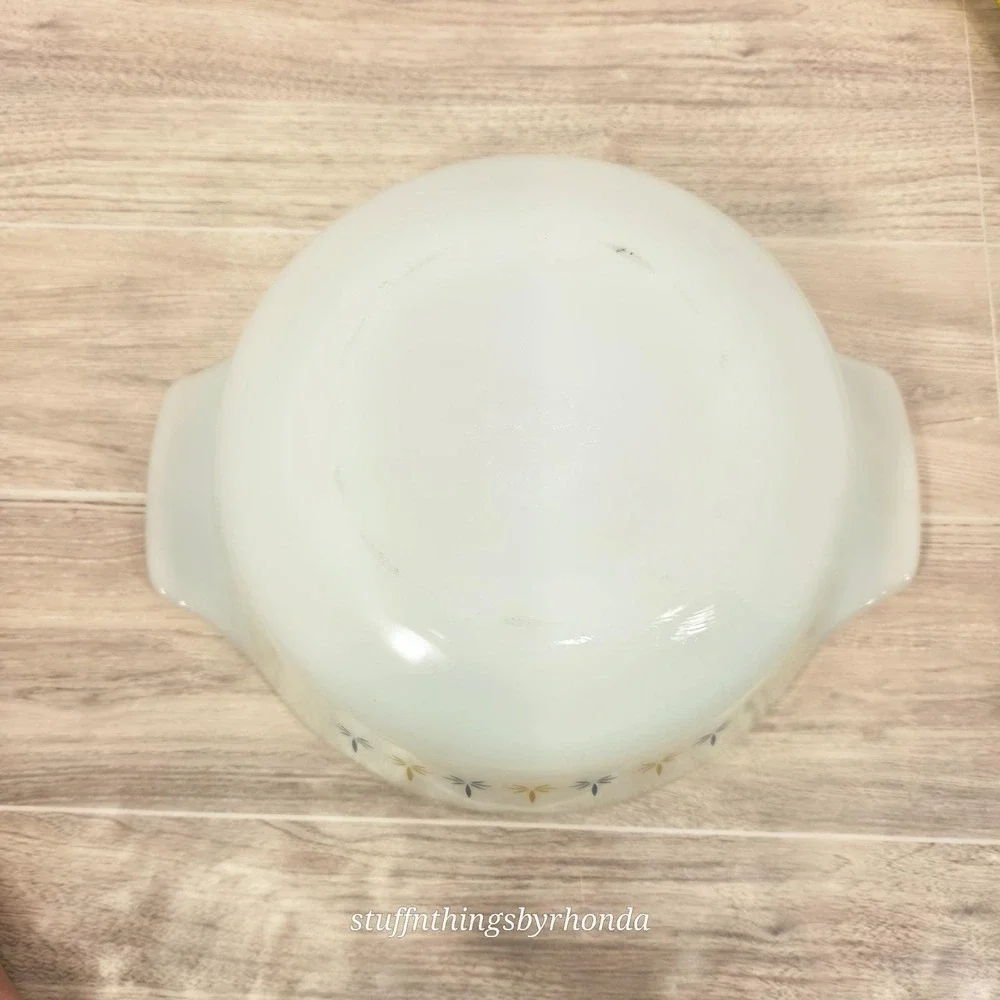 VTG MCM Anchor Hocking Fire King 1 Qt 436 Round Casserole Dish Candle Glow